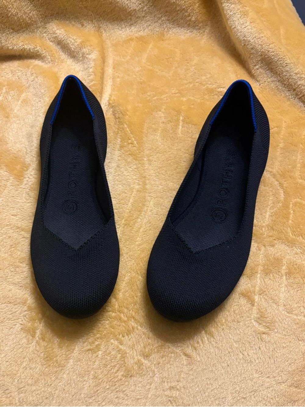 Rothy’s Women’s Black Slip-On Knit Ballet Flats